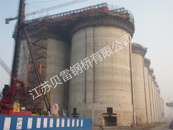 貝雷片在橋梁建設領域大放異彩，推動行業快速發展